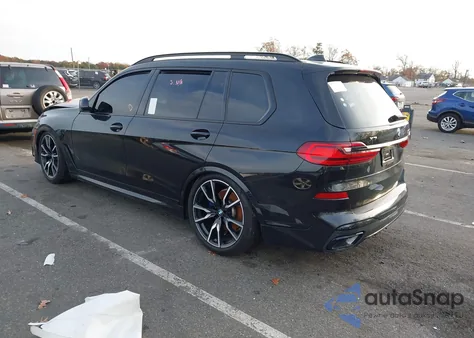 2022 BMW X7 xDrive40I z USA, uszkodzony, nr VIN 5UXCW2C06N9L13252